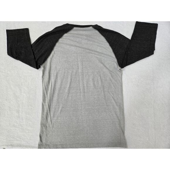 The North Face Size Small Baseball Shirt Standard Fit Gray/Black Ringer Tee - Picture 6 of 6